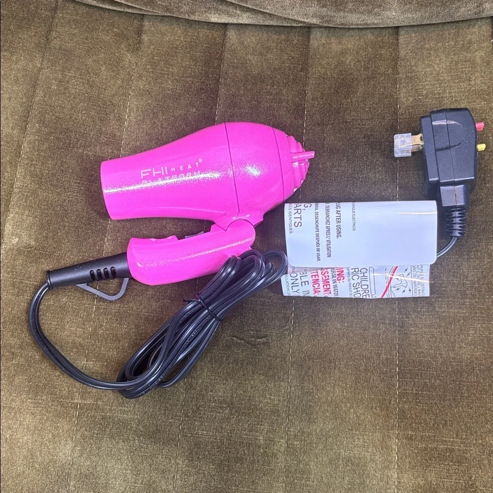 FHI Heat Limited Edition Pink Stylus Thermal Brush Mini Turbo Hair Dryer w glove